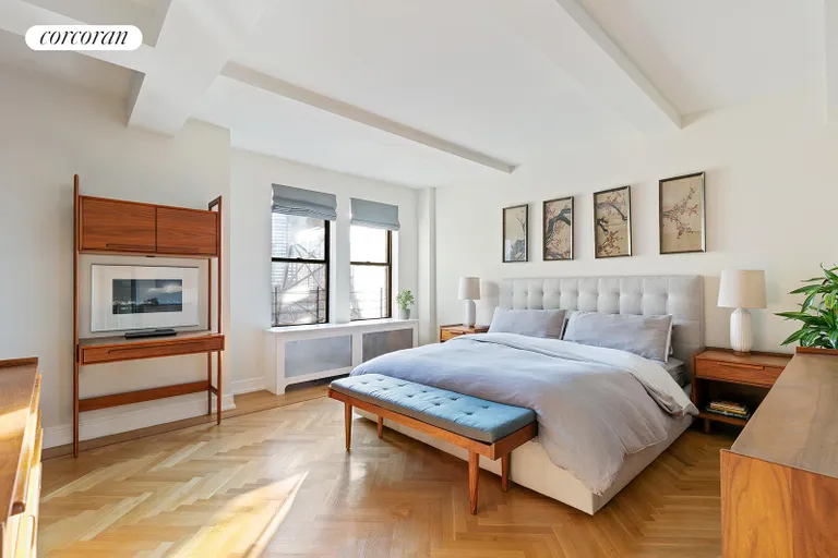 New York City Real Estate | View 40 West 72nd Street, 166 | room 8 | View 9