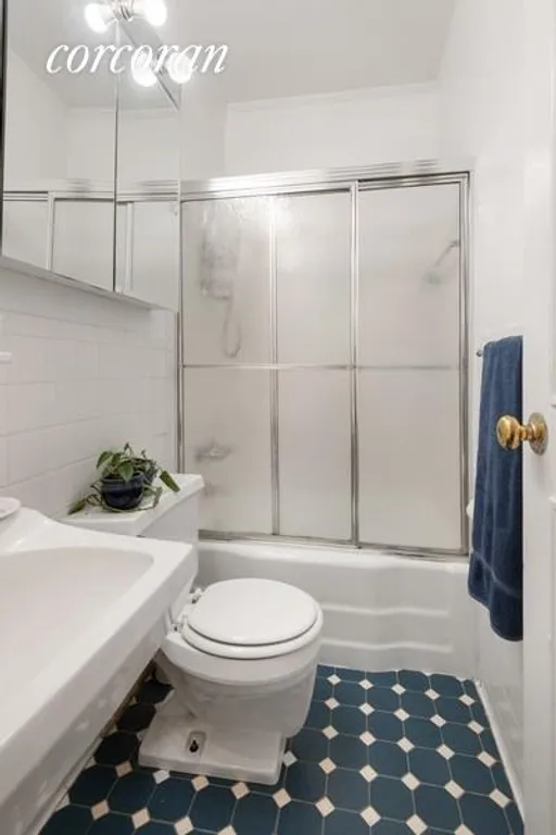 New York City Real Estate | View 11 West 95th Street, 3F | Bathroom | View 5