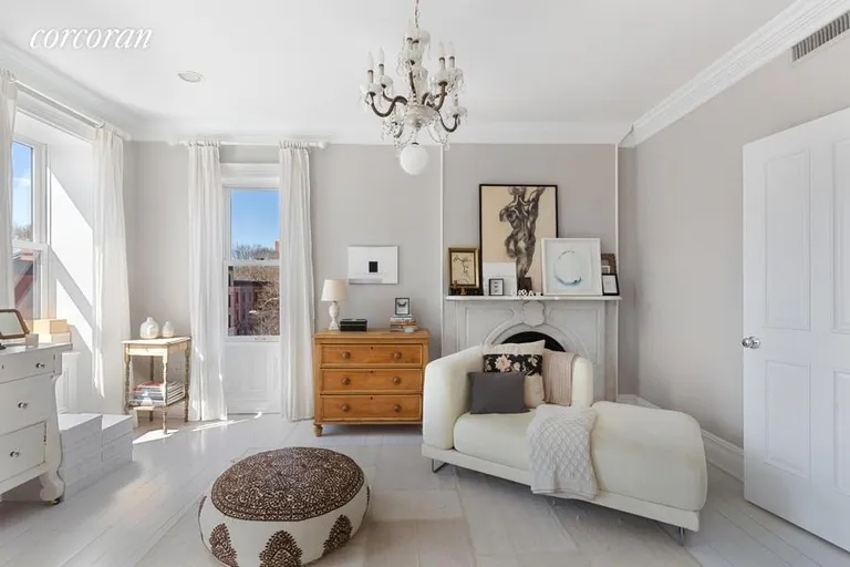 New York City Real Estate | View 367 Grand Avenue, 2 | room 12 | View 13