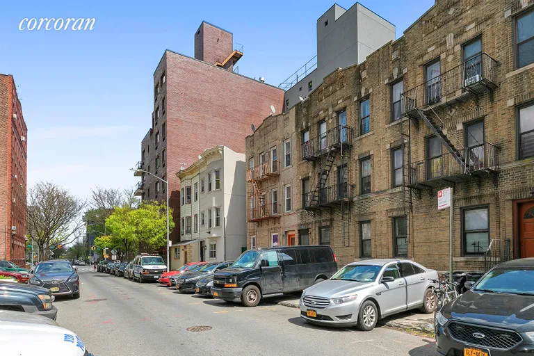 New York City Real Estate | View 192 Lawrence Avenue | Lawrence Avenue - Ocean Parkway | View 10