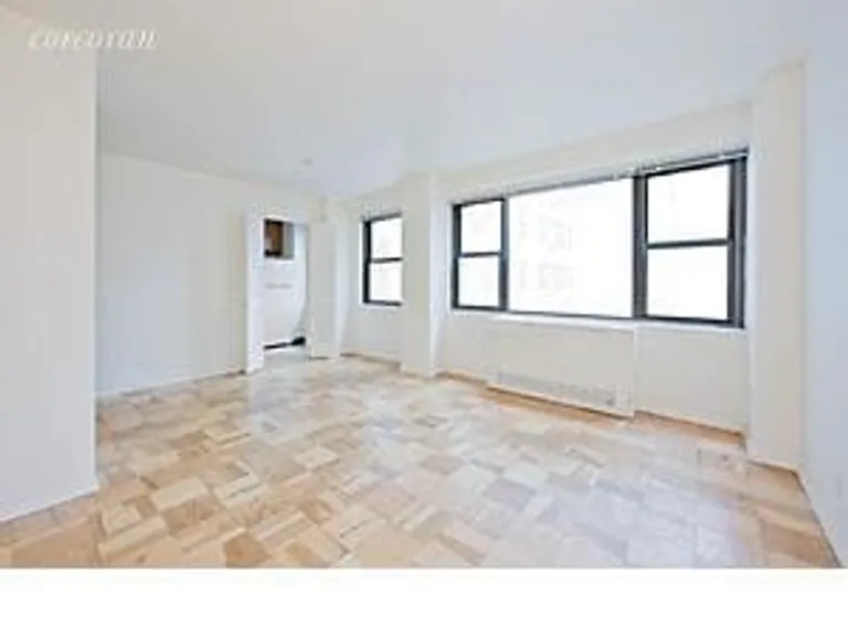 New York City Real Estate | View 115 East 9th Street, 7M | 1 Bath | View 1
