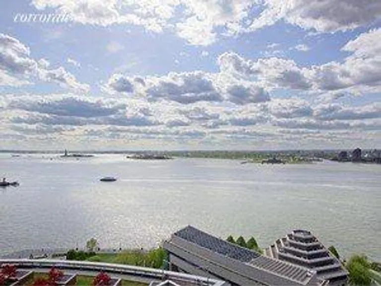 New York City Real Estate | View 30 West Street, 22F | room 3 | View 4