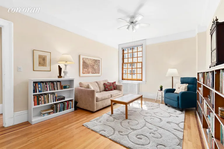 New York City Real Estate | View 527 West 110th Street, 81 | 1 Bed, 1 Bath | View 1
