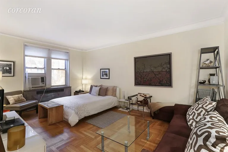 New York City Real Estate | View 210 West 19th Street, 5H | 1 Bath | View 1