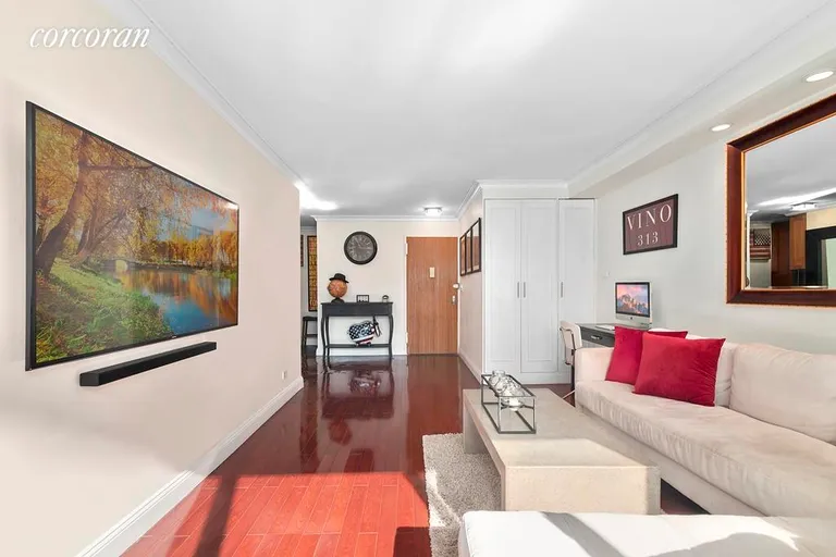 New York City Real Estate | View 2025 Broadway, 19K | room 1 | View 2
