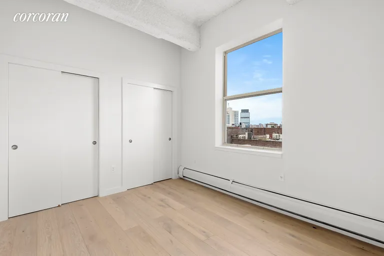 New York City Real Estate | View 275 Park Avenue, 6B | room 3 | View 4