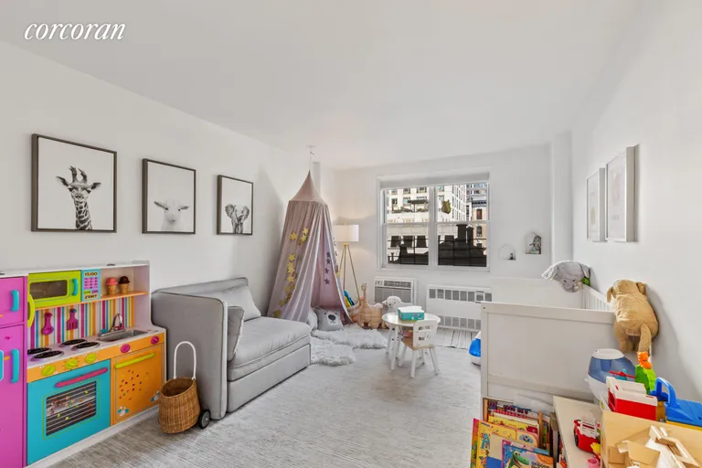 New York City Real Estate | View 1270 Fifth Avenue, 5B | room 2 | View 3