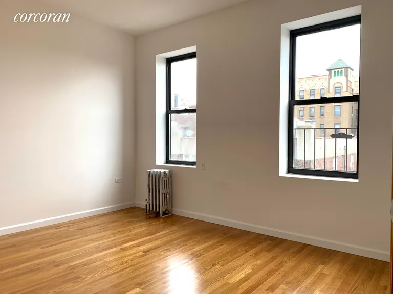 New York City Real Estate | View 43-29 39th Place, 46 | room 3 | View 4