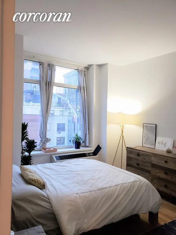 New York City Real Estate | View 325 Fifth Avenue, 17E | room 5 | View 6