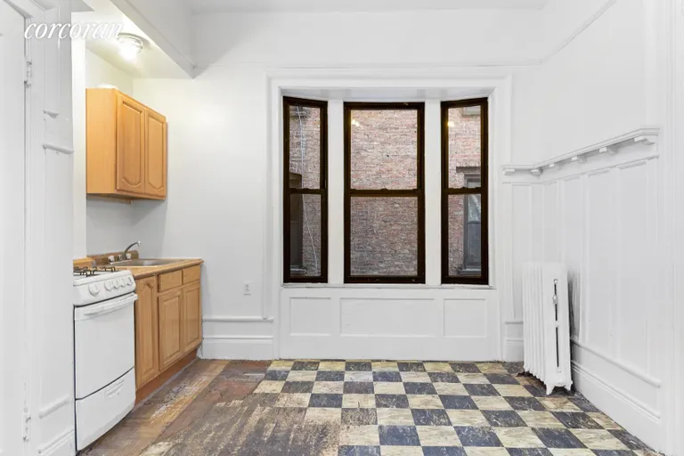 New York City Real Estate | View 200 West 109th Street, 3 | room 3 | View 4