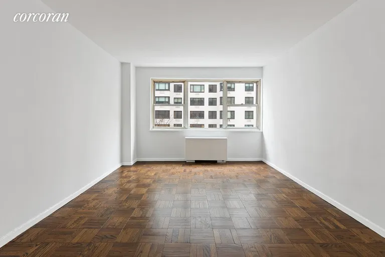New York City Real Estate | View 201 East 66th Street, 5B | room 3 | View 4