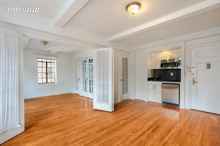 New York City Real Estate | View 25 Tudor City Place, 1619 | Beautiful Pre War Details | View 2