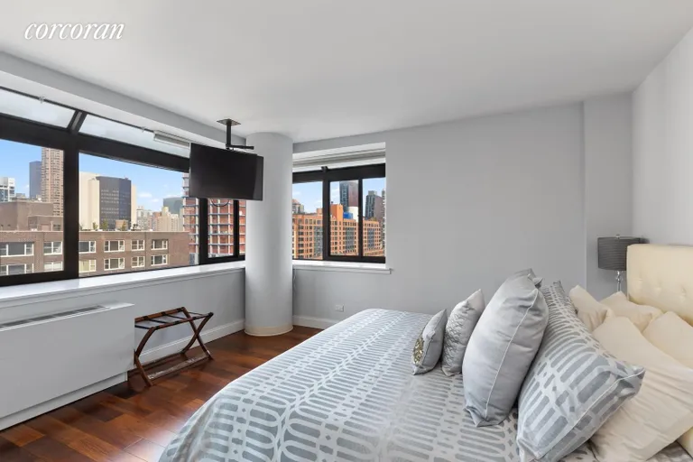 New York City Real Estate | View 157 East 32nd Street, 21C | room 3 | View 4