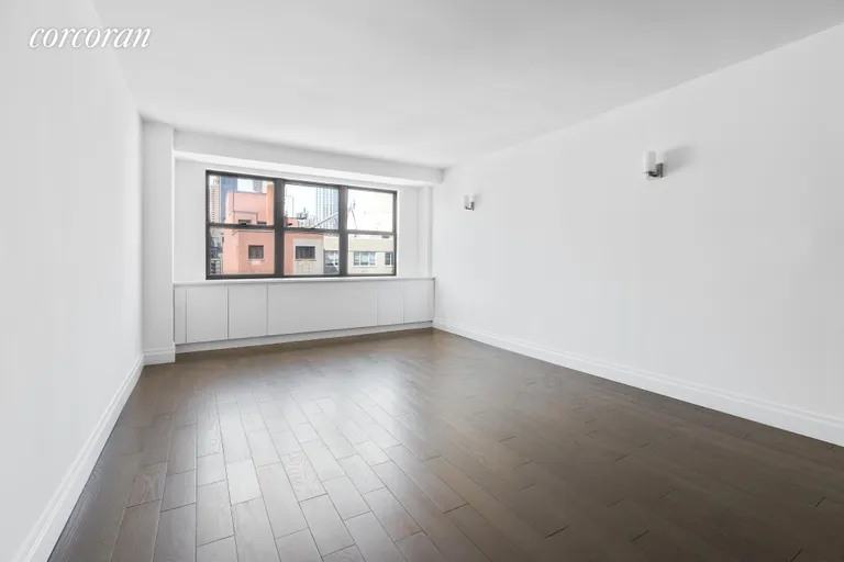 New York City Real Estate | View 201 East 28th Street, 18F | 1 Bed, 1 Bath | View 1
