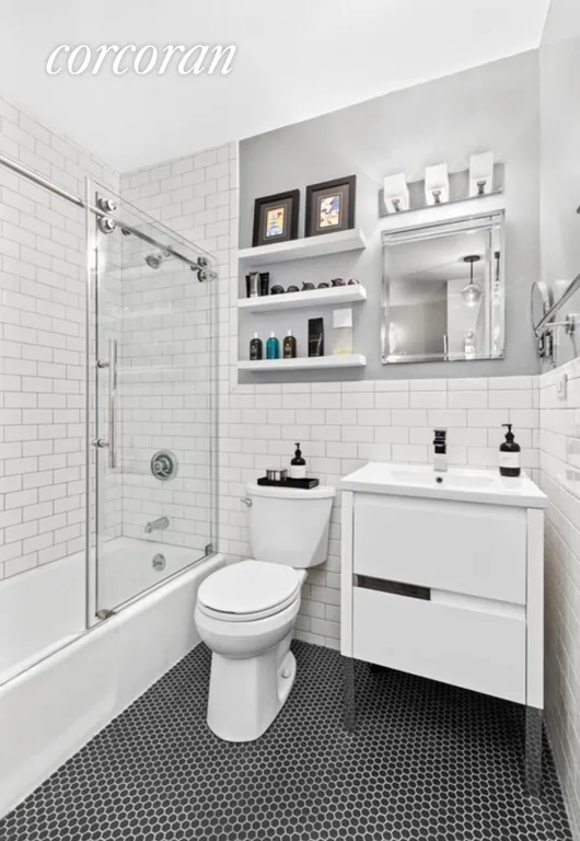 New York City Real Estate | View 350 West 50th Street, 4M | Bathroom | View 4