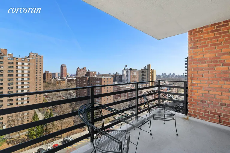 New York City Real Estate | View 392 Central Park West, 15D | room 4 | View 5
