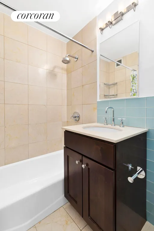New York City Real Estate | View 205 Third Avenue, 10K | Bathroom | View 7