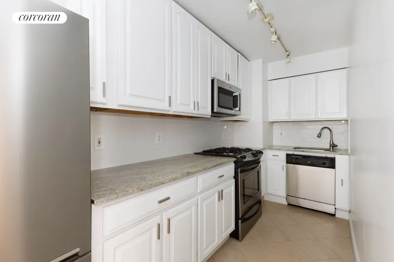 New York City Real Estate | View 13 West 13th Street, 3ABN | Kitchen | View 2