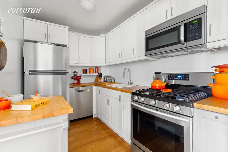 New York City Real Estate | View 161 Adelphi Street, 6 | room 3 | View 4