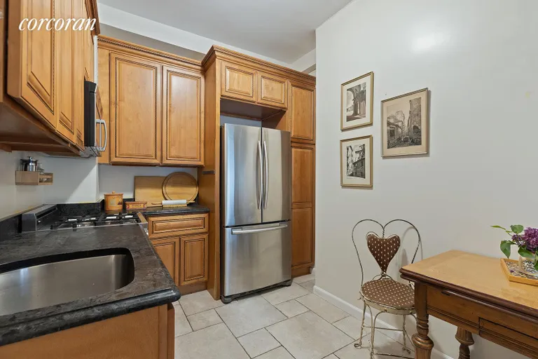 New York City Real Estate | View 39 Plaza Street West, MA | Kitchen | View 4