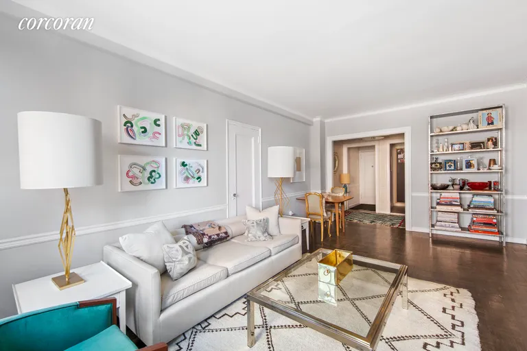 New York City Real Estate | View 41 Fifth Avenue, 8A | room 2 | View 3