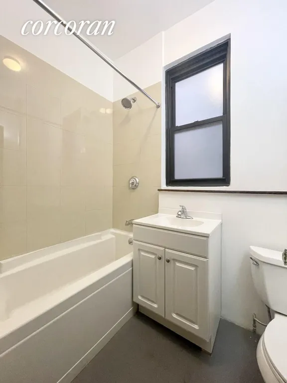New York City Real Estate | View 161 East 81st Street, 4W | room 5 | View 6