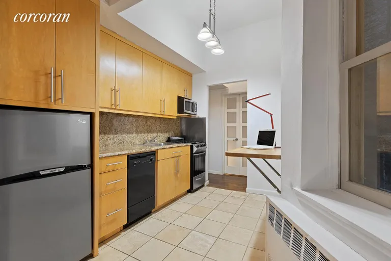 New York City Real Estate | View 333 West 21st Street, FE | Kitchen | View 2