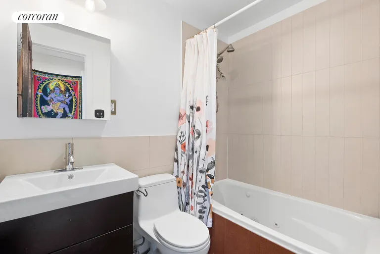 New York City Real Estate | View 241 Troutman Street, 3R | room 5 | View 6
