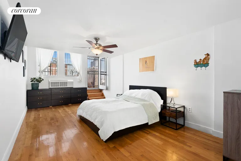 New York City Real Estate | View 241 Troutman Street, 3R | room 7 | View 8