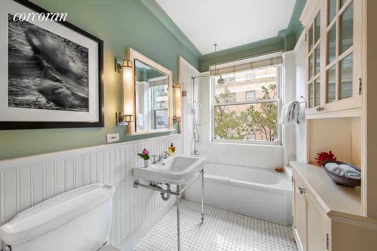 New York City Real Estate | View 1158 Fifth Avenue, 4C | Bathroom | View 7