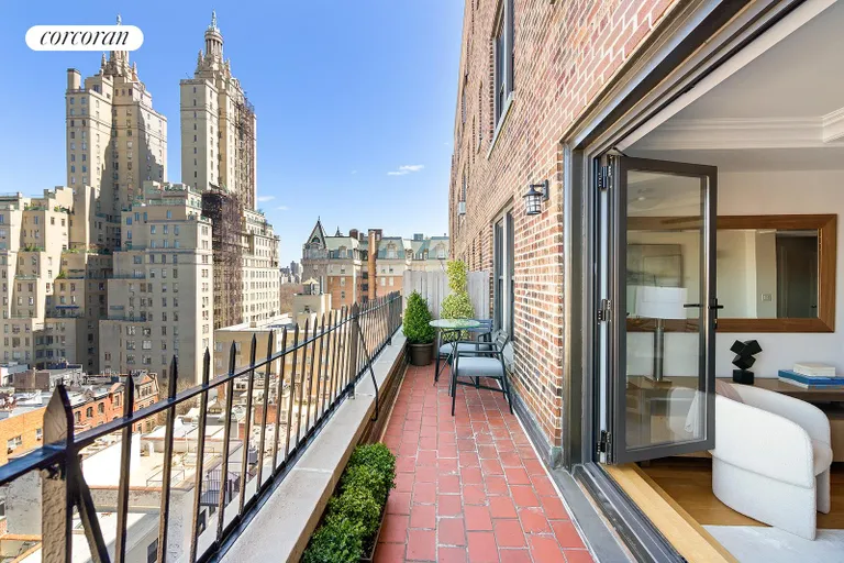 New York City Real Estate | View 23 West 73rd Street, 1210/1211 | 2 Beds, 2 Baths | View 1