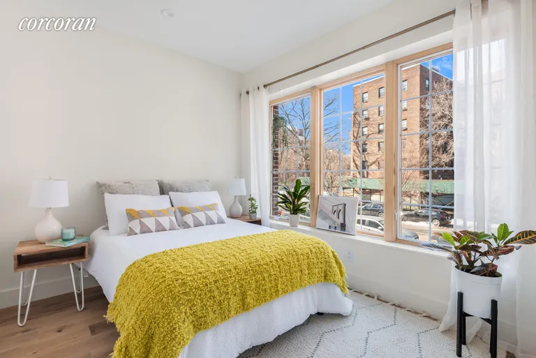New York City Real Estate | View 85 Carlton Avenue, 4F | Bedroom | View 6