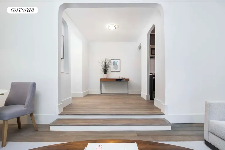 New York City Real Estate | View 3245 Perry Avenue, 5A | Entry Foyer | View 4