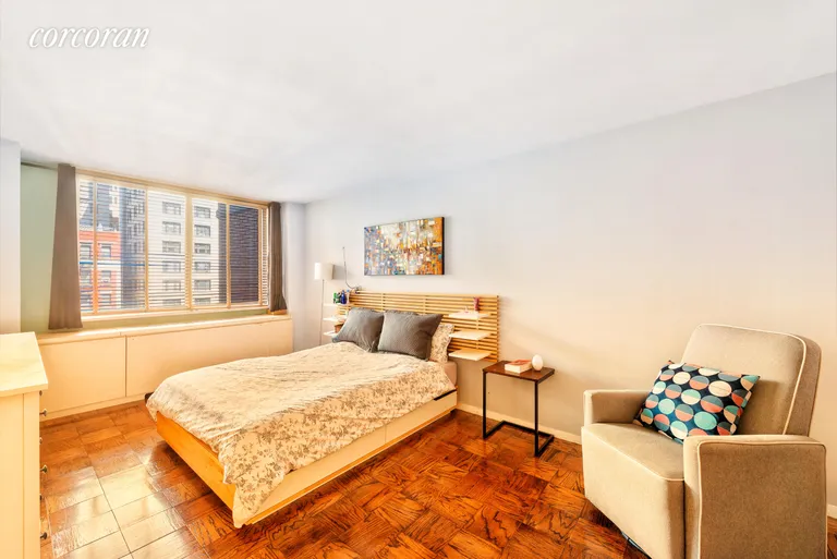 New York City Real Estate | View 275 West 96th Street, 7D | room 9 | View 10