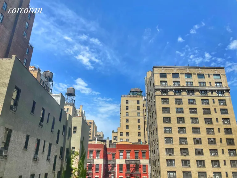 New York City Real Estate | View 275 West 96th Street, 7D | room 10 | View 11