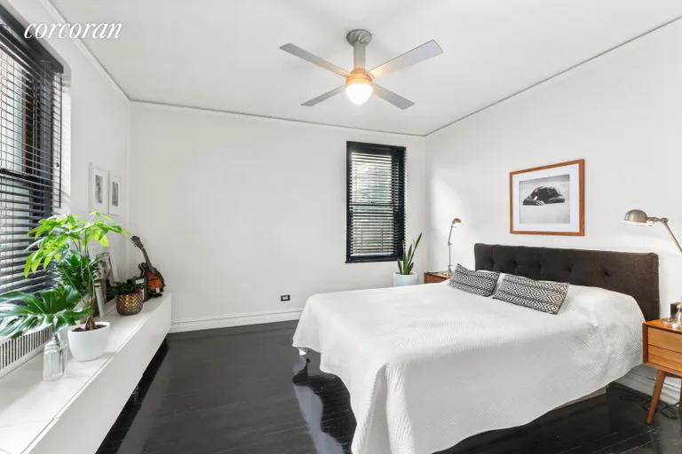 New York City Real Estate | View 222 East 35th Street, 6C | Bedroom | View 3