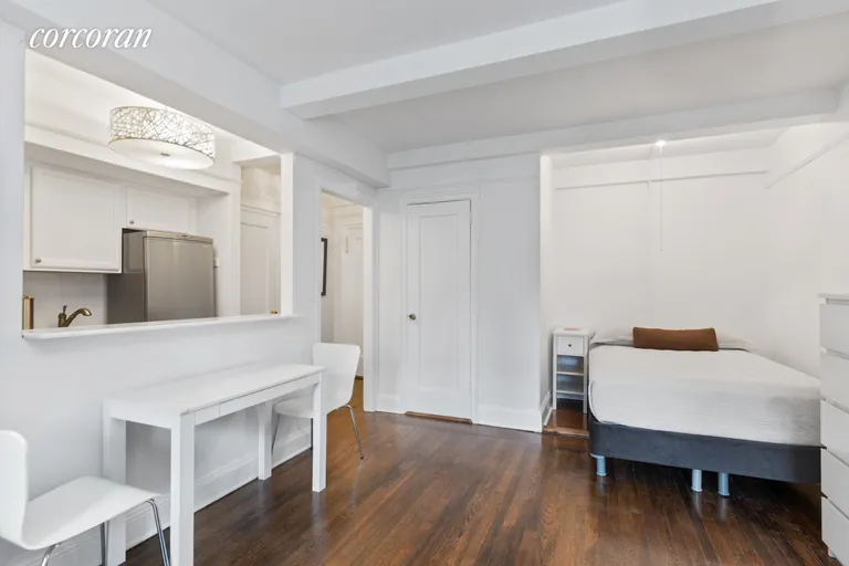 New York City Real Estate | View 205 East 78th Street, 4E | room 1 | View 2