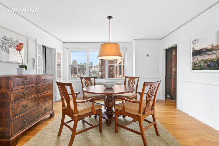 New York City Real Estate | View 200 East 84th Street, 8GH | room 3 | View 4