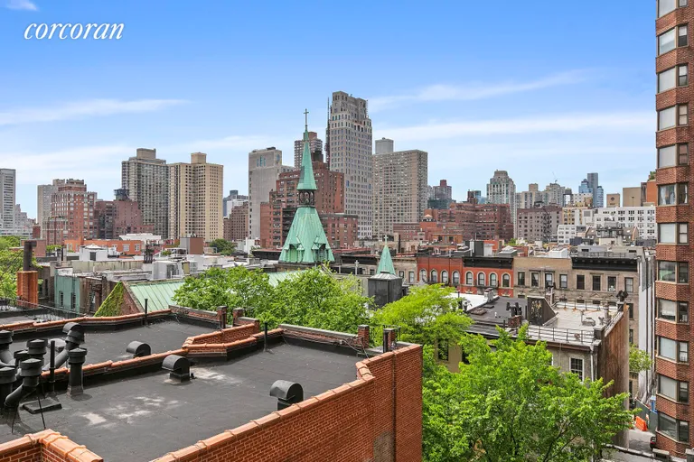 New York City Real Estate | View 200 East 84th Street, 8GH | room 4 | View 5