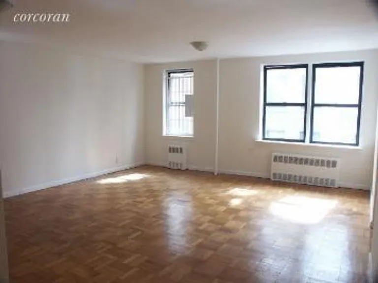 New York City Real Estate | View 155 West 81st Street, 1L | 2 Beds, 1 Bath | View 1