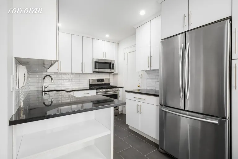 New York City Real Estate | View 304 West 89th Street, 9CD | Kitchen - 9D | View 6