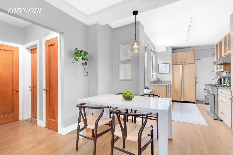 New York City Real Estate | View 304 West 89th Street, 9CD | Dining/Kitchen - 9C | View 4