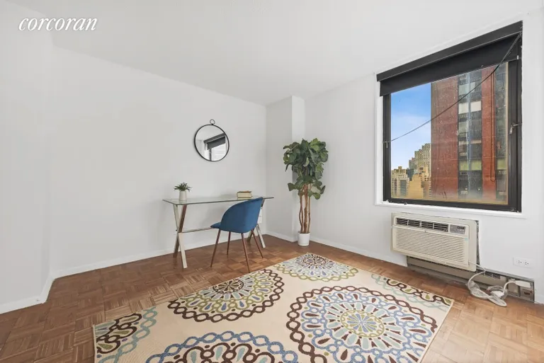 New York City Real Estate | View 1641 Third Avenue, 16A | room 4 | View 5