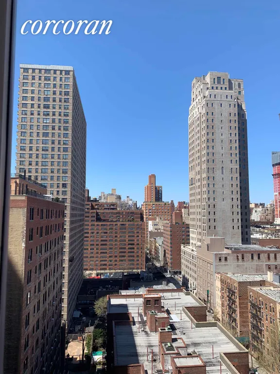 New York City Real Estate | View 340 East 80th Street, 18K | room 1 | View 2