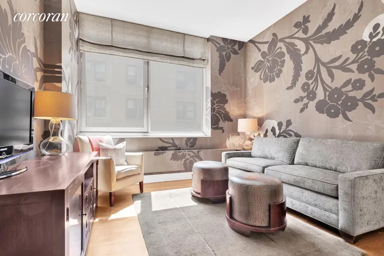 New York City Real Estate | View 120 West 72Nd Street, 6A | room 4 | View 5