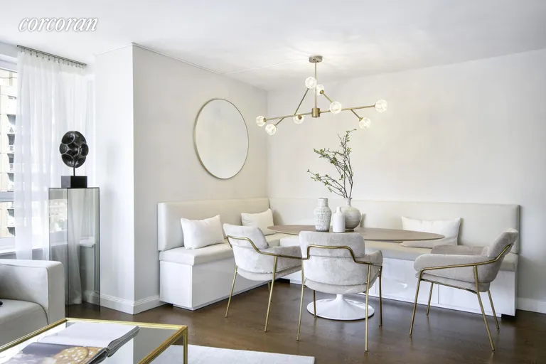 New York City Real Estate | View 200 East 94th Street, 2015 | Living Room | View 4
