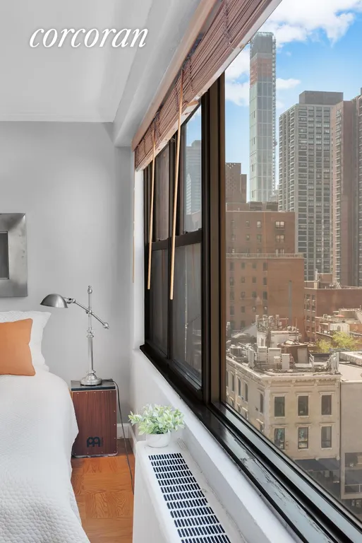 New York City Real Estate | View 166 East 61st Street, 10M | room 4 | View 5