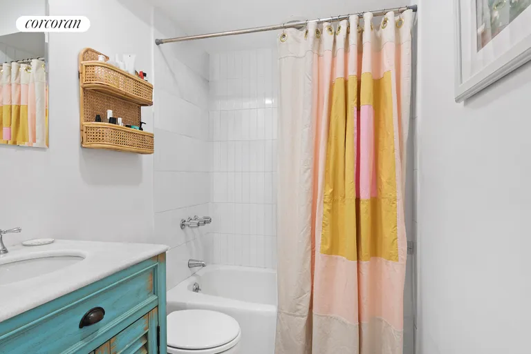 New York City Real Estate | View 45 7th Avenue, 5 | Bathroom | View 4