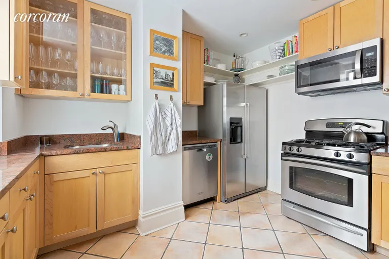 New York City Real Estate | View 245 West 74th Street, 8A | room 5 | View 6