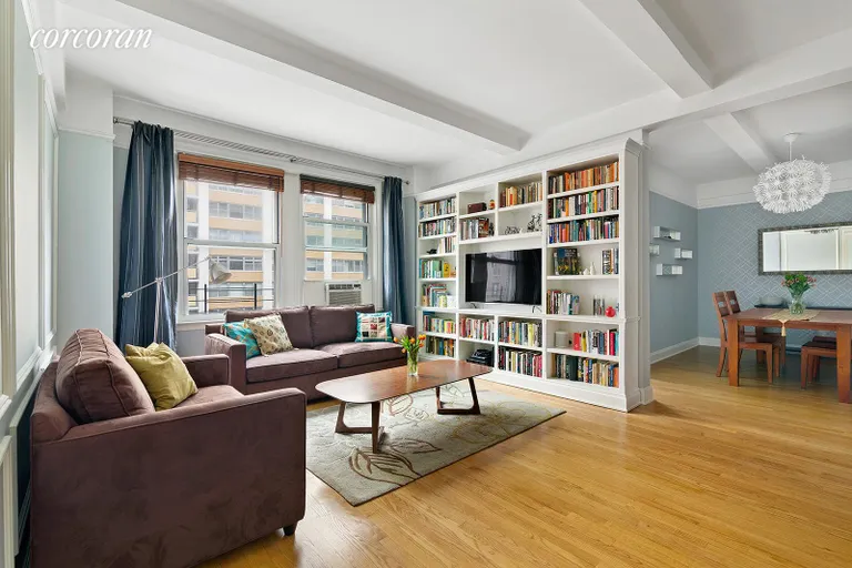 New York City Real Estate | View 20 West 72Nd Street, 901 | 2 Beds, 2 Baths | View 1